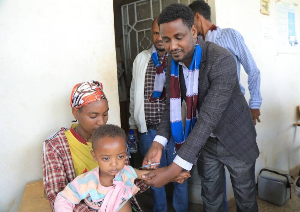 በከምባታ ዞን የተቀናጀ የኩፍኝ በሽታ መከላከያ ክትባት ዘመቻ በይፋ ተጀመረ 1