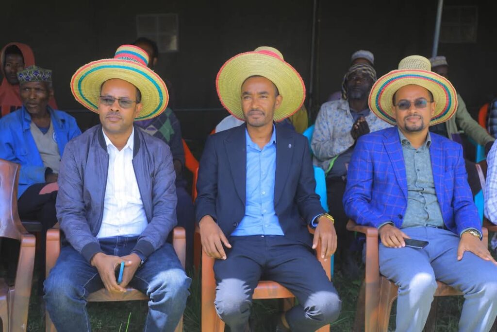 በማዕከላዊ ኢትዮጵያ ክልል ጤና ቢሮ የተቀናጀ የኩፍኝ መከላከያ ክትባት ዘመቻ (የጤና ዘመቻ) ክልላዊ ማስጀመሪያ ፕሮግራም በሀላባ ዞን በዌራ ዲጆ ወረዳ ኡዳና ጤና ጣቢያ እየተካሄደ ነው 1