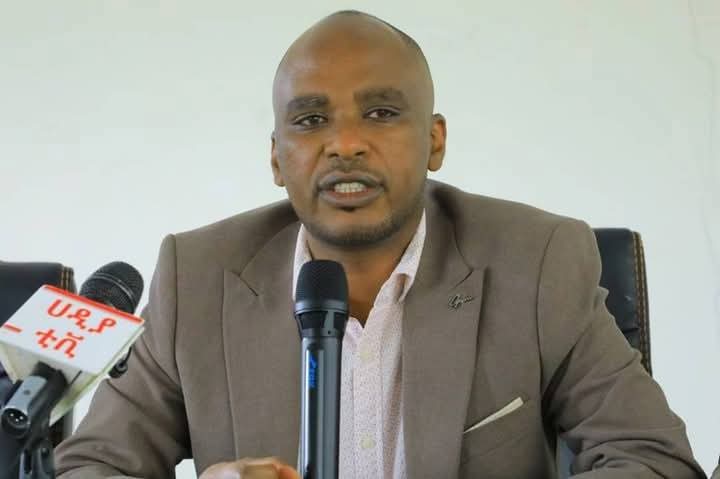 በማዕከላዊ ኢትዮጵያ ክልል "የጤና ዘርፍ አርበኝነት ለሀገር እድገት" በሚል መሪ ቃል የጤና ባለሙያዎች ውይይት ተካሂዷል ፡፡ 1