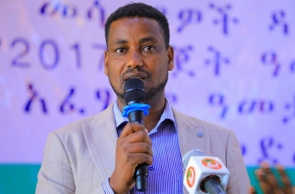 በበጀት ዓመቱ በክልሉ ጥራቱን የጠበቀ የመድሀኒት እና የህክምና መሳሪያዎችን ተደራሽ ለማድረግ የተሰራው ስራ ውጤታማ መሆኑን የማዕከላዊ ኢትዮጵያ ክልል ጤና ቢሮ ገለፀ ፡፡ 1